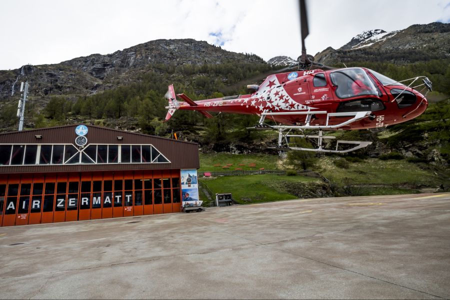 Air Zermatt tat dies nicht. Aufgrund der absehbaren Turbulenzen wurden die Kerosintanks frühzeitig gefüllt.