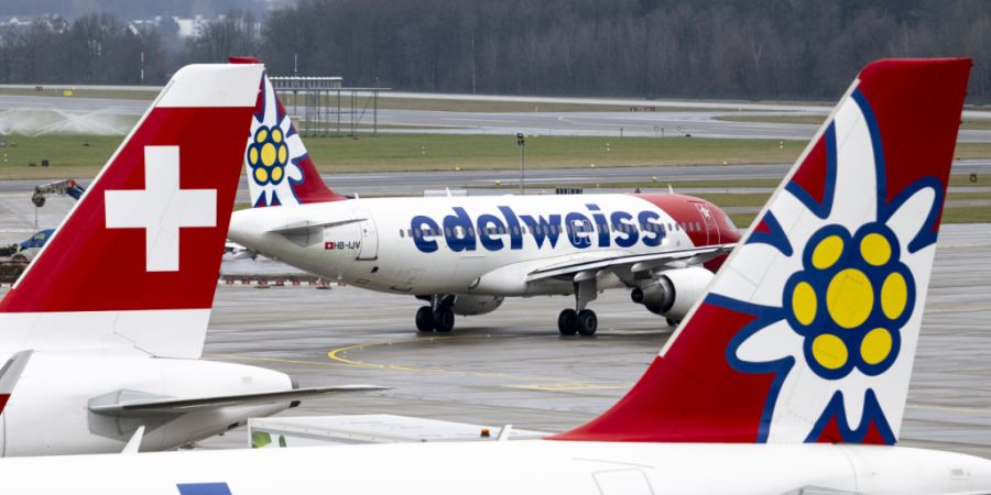 Zwei Sonderflüge mit 404 Passagieren der Fluggesellschaft Edelweiss sind am Samstag aus dem Oman nach Zürich gestartet. (Archivbild)