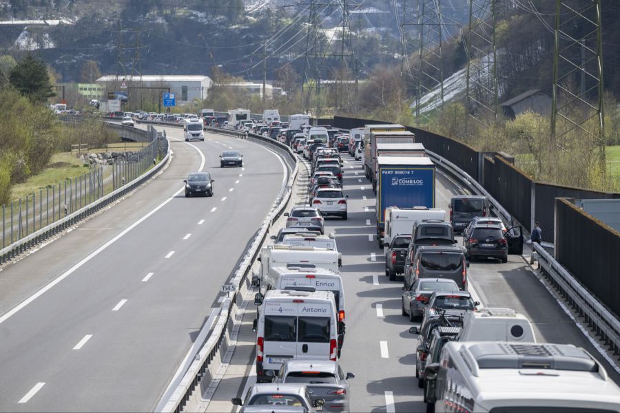 Stau A2