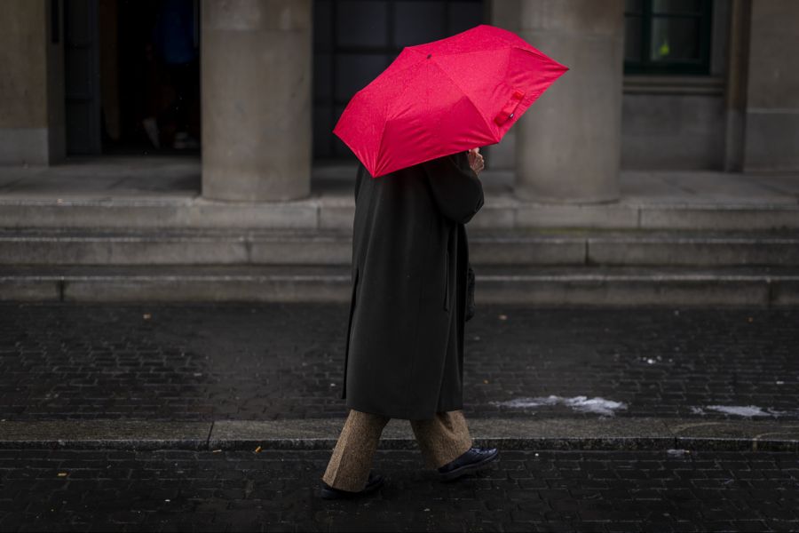 Am Sonntag ist dürfte es phasenweise zu Niederschlägen kommen.