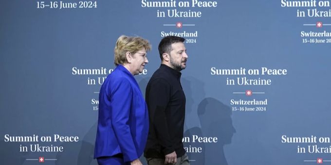 Viola Amherd spricht sich für eine weitere Ukraine-Friedenskonferenz aus. Viola Amherd Ukraine-krieg