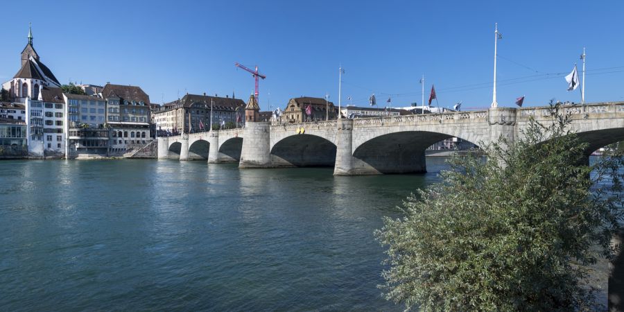 Mittlere Brücke