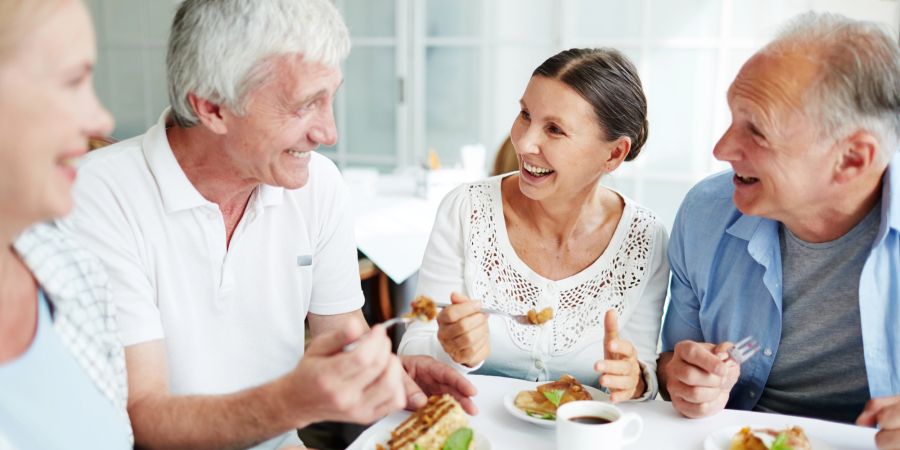 Senioren Essen Mittag Mittagstisch