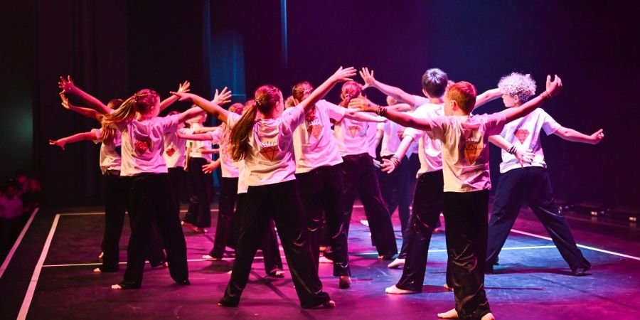 Kanton Luzern: Schulklassen können sich für School Dance Award anmelden.