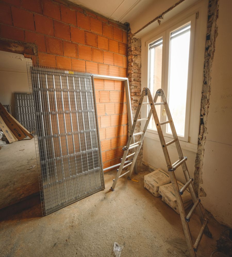 Ein Mann fand es bei Renovationsarbeiten in einem zugemauerten Kamin. (Symbolbild)