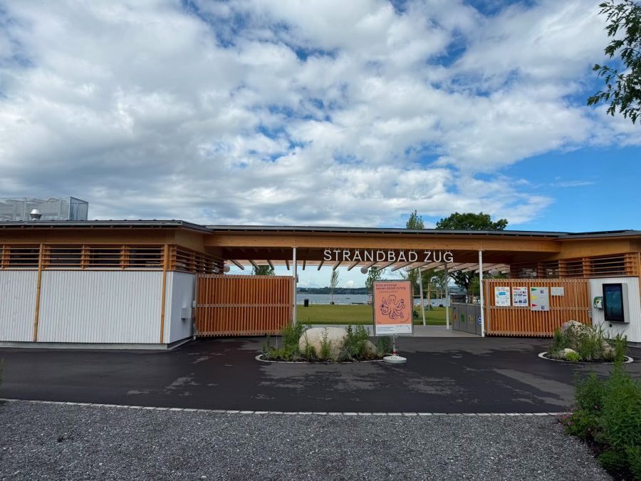 Das neue Strandbad in Zug stösst auf heftige Kritik.