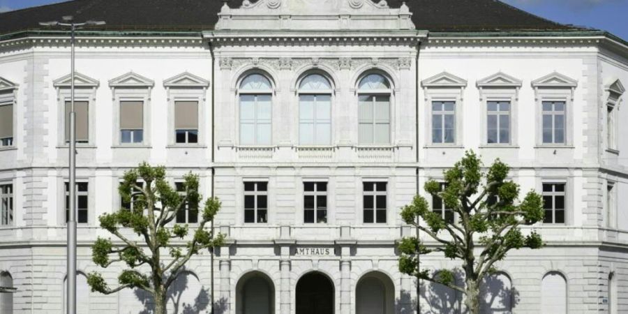 Das Solothurner Verwaltungsgericht hat für die Gemeinde Härkingen und damit gegen den Regierungsrat entschieden. Die Folge: Es gibt in der Gemeinde keinen Halteplatz für Schweizer Fa...