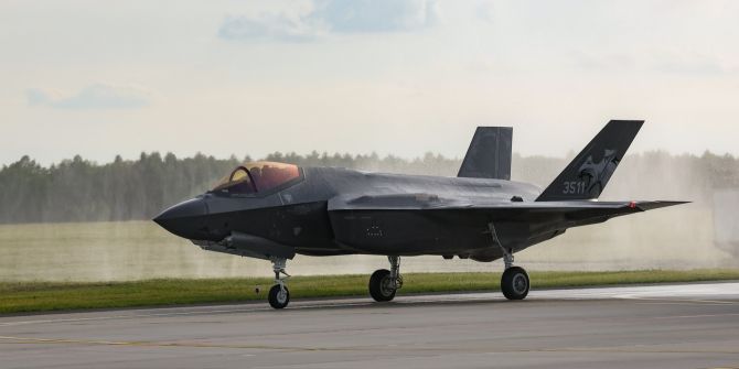 F35