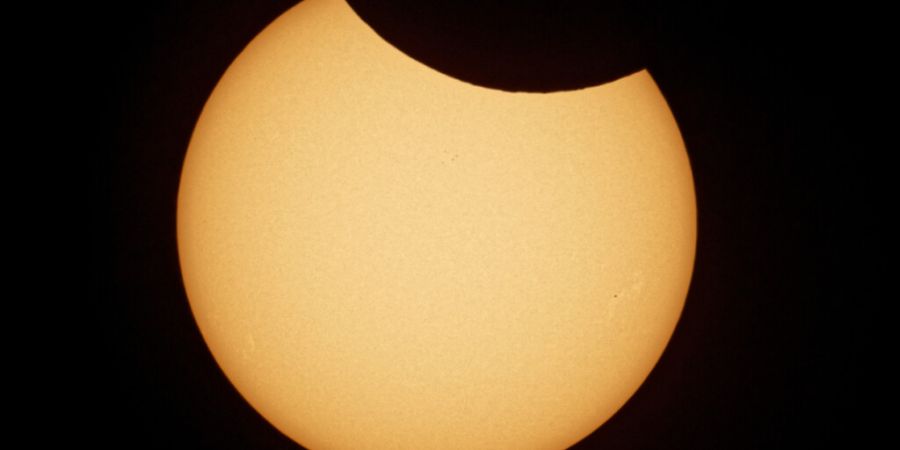 Wenn sich der Mond vor die Sonne schiebt, ist das jeweils ein grosses Ereignis. (Symbolbild)