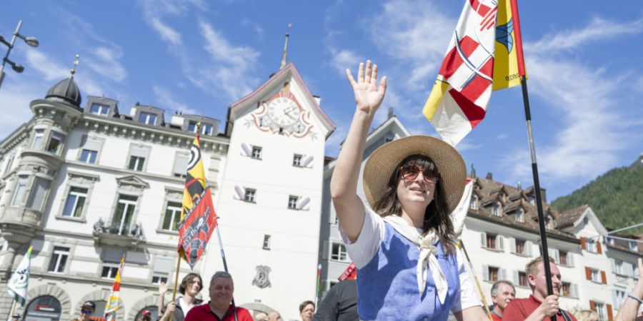Rund 8000 Personen säumten am Samstagnachmittag die Strassen der Churer Innenstadt, um den Festumzug zu verfolgen.