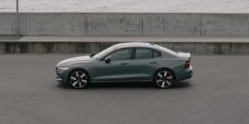 VOLVO S60 Recharge T8 Thunder