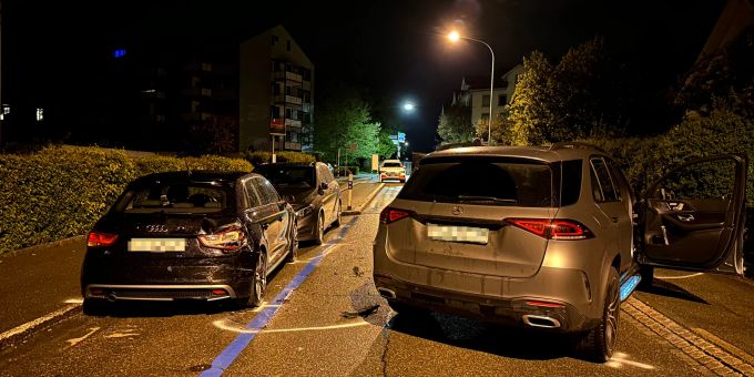 Autofahrer verunfallt bei Flucht vor Polizei in St. Gallen. Unfallendlage