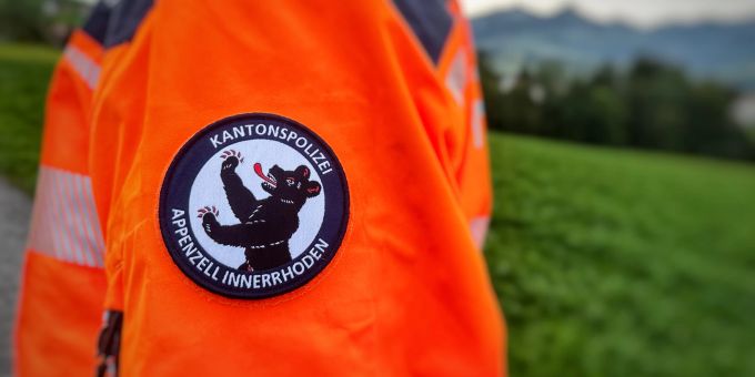 Eggerstanden AI - Schlauch beim Umpumpen von Jauche geplatzt