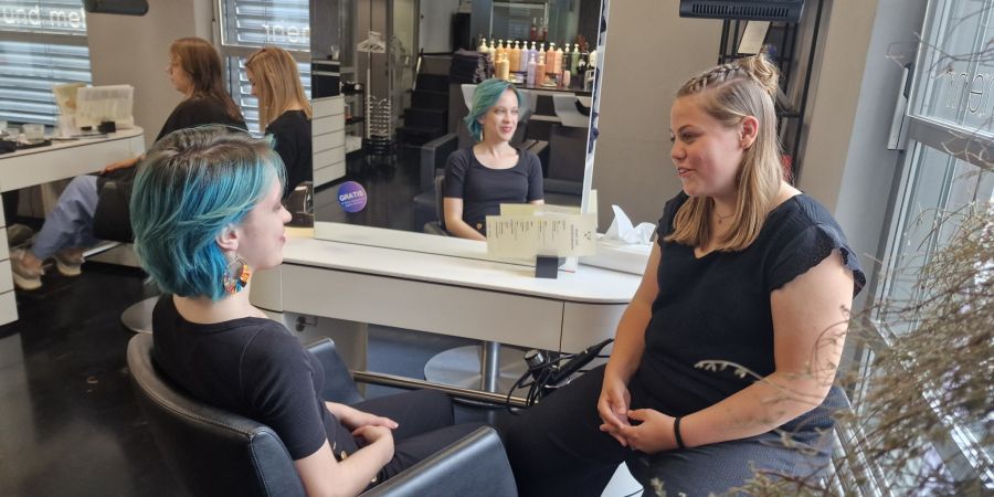 Ob beraten oder frisieren: In ihrer Aus