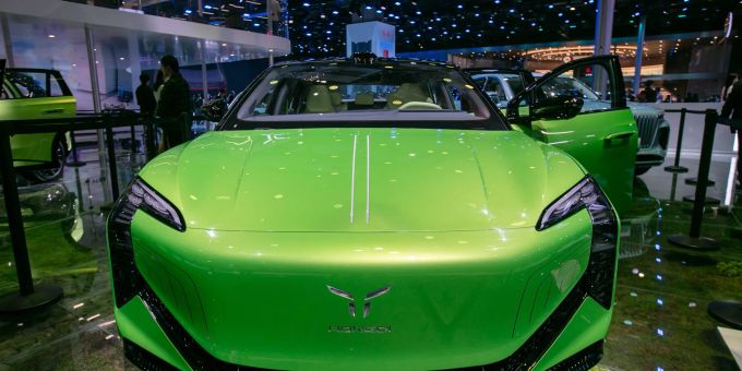 100 Prozent - Kanada erhebt Zoll auf Elektroautos aus China