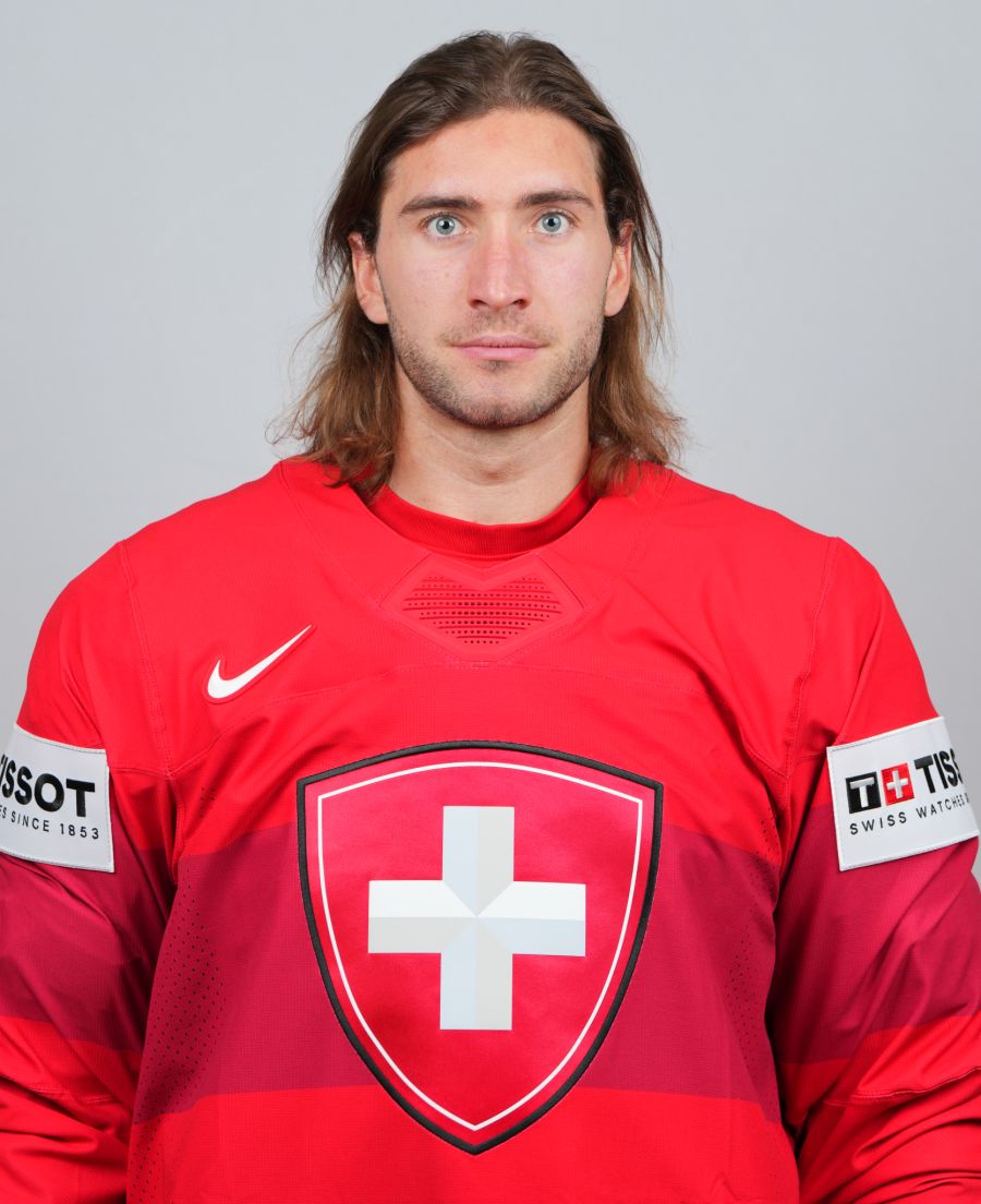 Michael Fora Slapshot