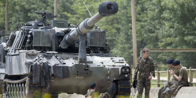 Schweizer Armee Panzerhaubitze