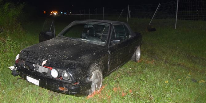 Total beschädigtes Auto