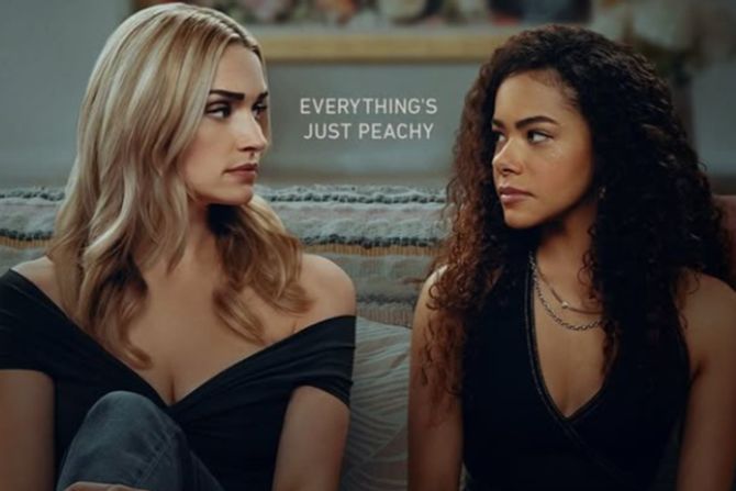«Ginny and Georgia»