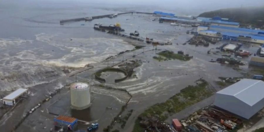 Russland Beben Flut