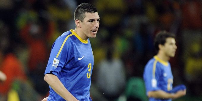 Mit Brasilien war Lúcio 2002 Weltmeister und holte 2009 den Confed Cup. Brasilien Lúcio