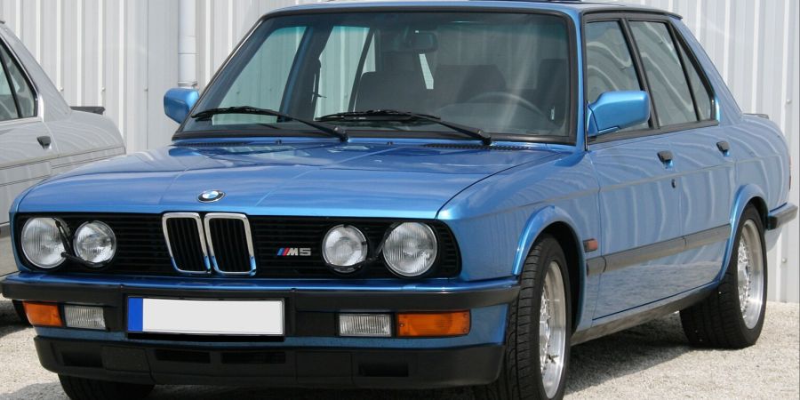 BMW M5 E28