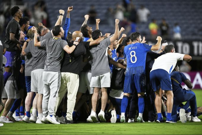 Al-Hilal feiert den Überraschungssieg gegen Manchester City in der Klub-WM. Klub-WM