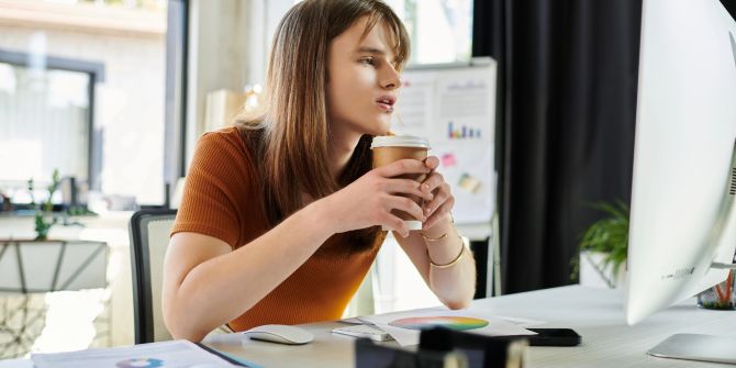 frau bei der arbeit