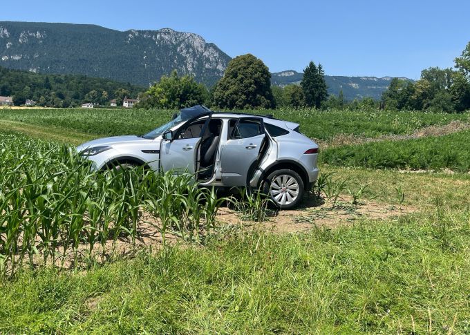 Drei Personen wurden verletzt. Drei Personen