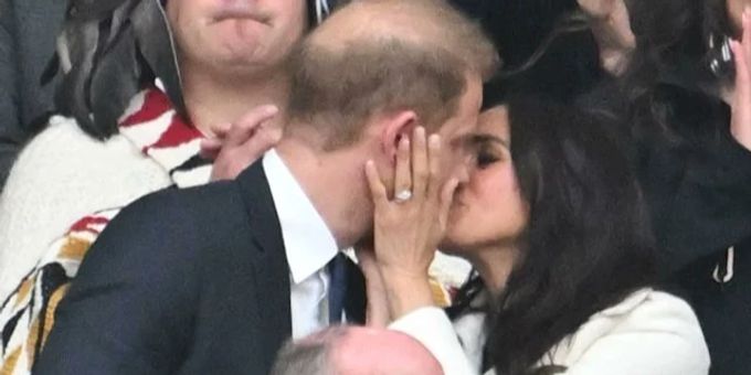 Lippenleserin verrät - Das flüsterte Harry vor Knutsch-Show Meghan zu