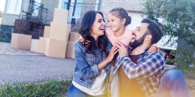 Laut einer Umfrage sind Eltern weniger zufrieden, empfinden aber mehr Sinn. familie