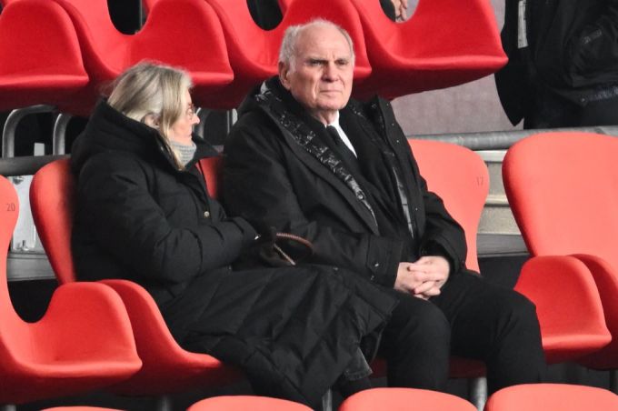Uli Hoeness soll Florian Wirtz zu Bayern München holen wollen. Billig wird es nicht. Bayern München