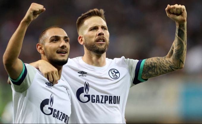 Guido Burgstaller zu seiner Zeit bei Schalke. Guido Burgstaller
