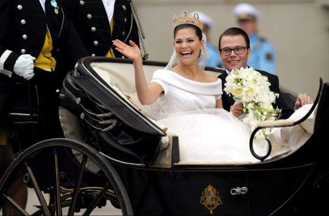 Prinzessin Victoria und Prinz Daniel von Schweden bei ihrer Hochzeit am 19. Juni 2010. Prinzessin Victoria