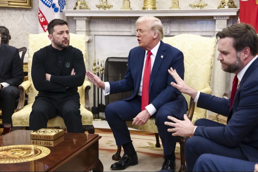 Donald Trump und Wolodymyr Selenskyj gerieten im Oval Office aneinander.