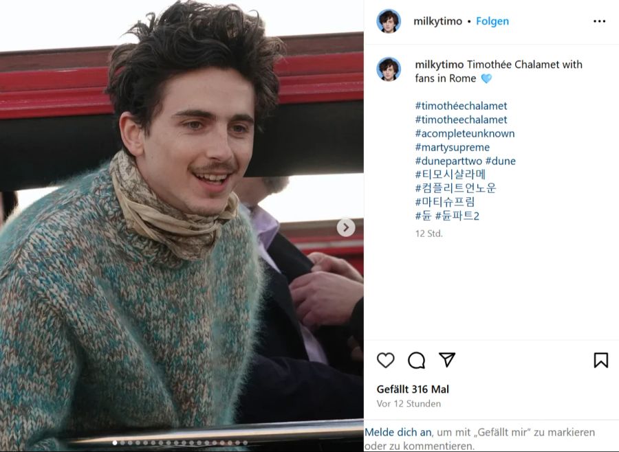 timothée chalamet lacht