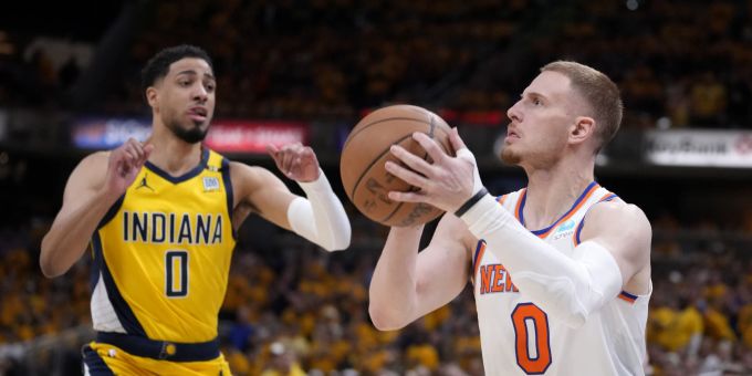 Donte DiVincenzo (rechts) ist bei den Knicks der beste Werfer gegen die Pacers. NBA