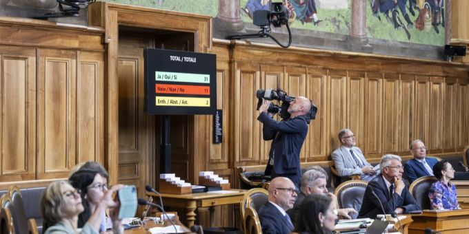 Der Ständerat nimmt eine kritische Erklärung zum Urteil des europäischen Gerichtshofs für Menschenrechte deutlich an. ständerat