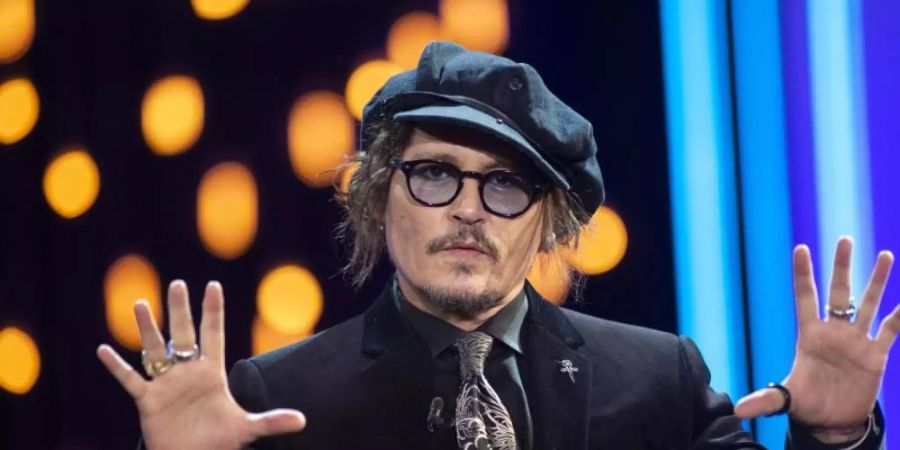 Der Schauspieler Johnny Depp beim Internationalen Filmfestival von San Sebastián.im Kursaal-Palast. Foto: Alberto Ortega/EUROPA PRESS/dpa