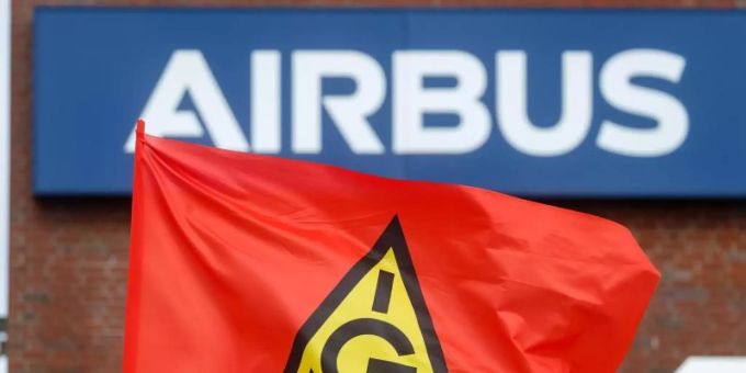 Die Gewerkschaft IG-Metall fordert von Airbus einen Sozialtarifvertrag. Foto: Markus Scholz/dpa Die Gewerkschaft IG-Metall fordert von Airbus einen Sozialtarifvertrag. Foto: Markus Scholz/dpa