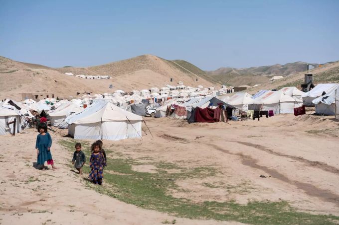 Den Flüchtlingen mangelt es in ihren provisorischen Behausungen selbst am Nötigsten. Flüchtlingslager Afghanistan