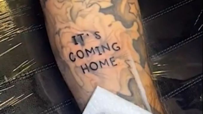 So sah das Tattoo vor dem Final der Euro 2020 aus. Euro 2020 Tattoo England-Fan