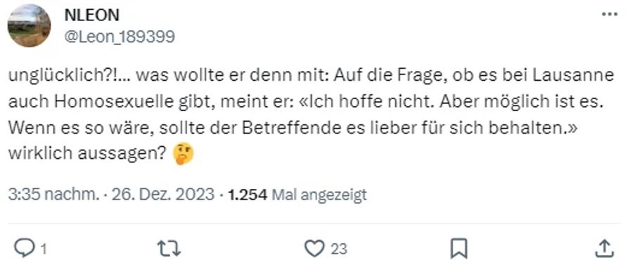 Der Mittelfeldspieler sprach sich damals gegen Outings bei Fussballern aus. Seine Entschuldigung nehmen ihm die FCB-Fans nicht ab.