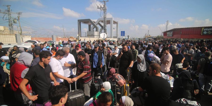 Am Grenzübergang Rafah im südlichen Gazastreifen.