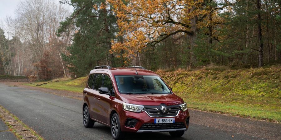 Kangoo mit Stecker: Auch als Elektroauto will Renaults Hochdachkombi viel Platz bieten.