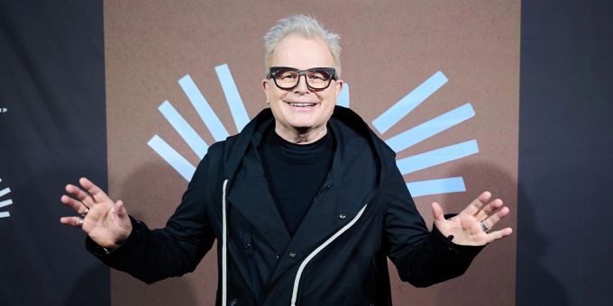 Der Musiker Herbert Grönemeyer präsentierte zwei Tage vor dem Erscheinen sein Album «Das ist los» in Berlin. Der Musiker Herbert Grönemeyer präsentierte zwei Tage vor dem Erscheinen sein Album «Das ist los» in Berlin.