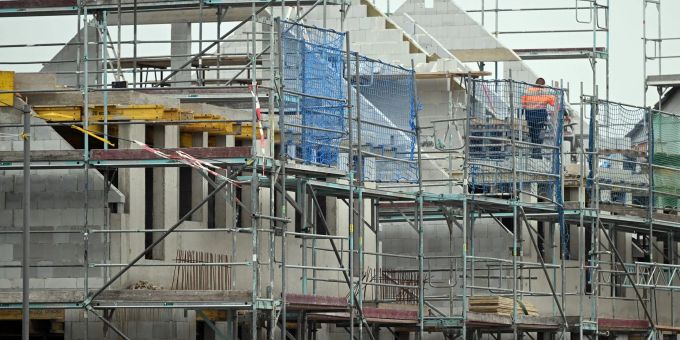 Frankfurt/Main - Neugeschäft mit Baufinanzierungen bricht erneut ein