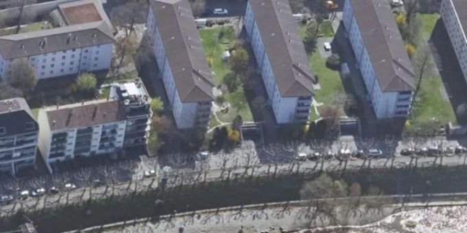 Ein Teil des St. Alban-Rheinwegs musste gesperrt werden. ufer rhein granate