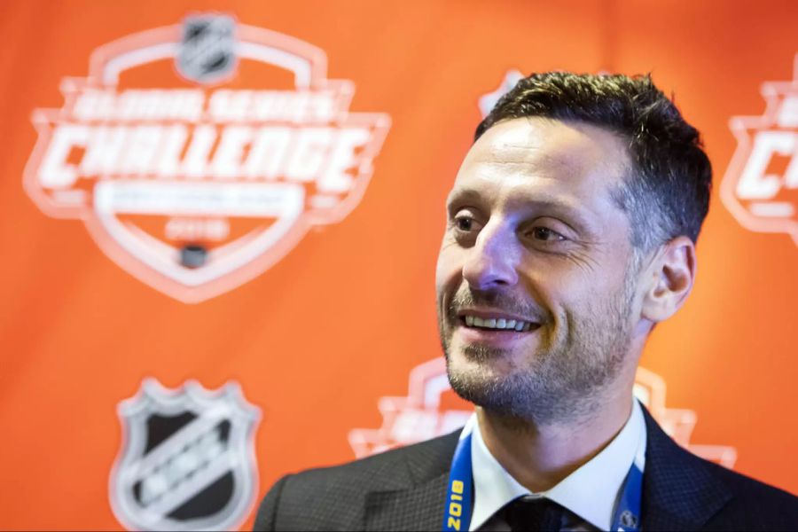 Mark Streit setzte sich als erster Schweizer Feldspieler in der NHL durch.