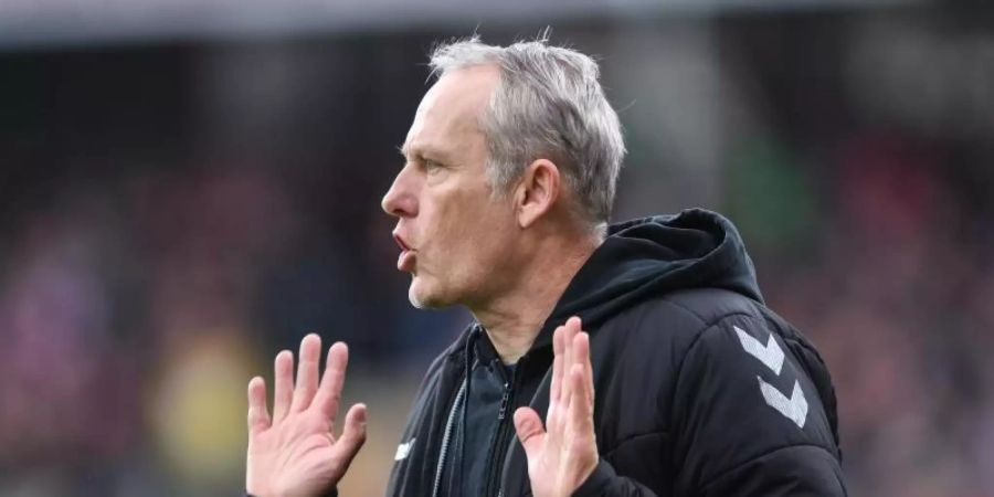 Befürwortet die Fortsetzung der Bundesliga: Freiburg-Coach Christian Streich. Foto: Patrick Seeger/dpa